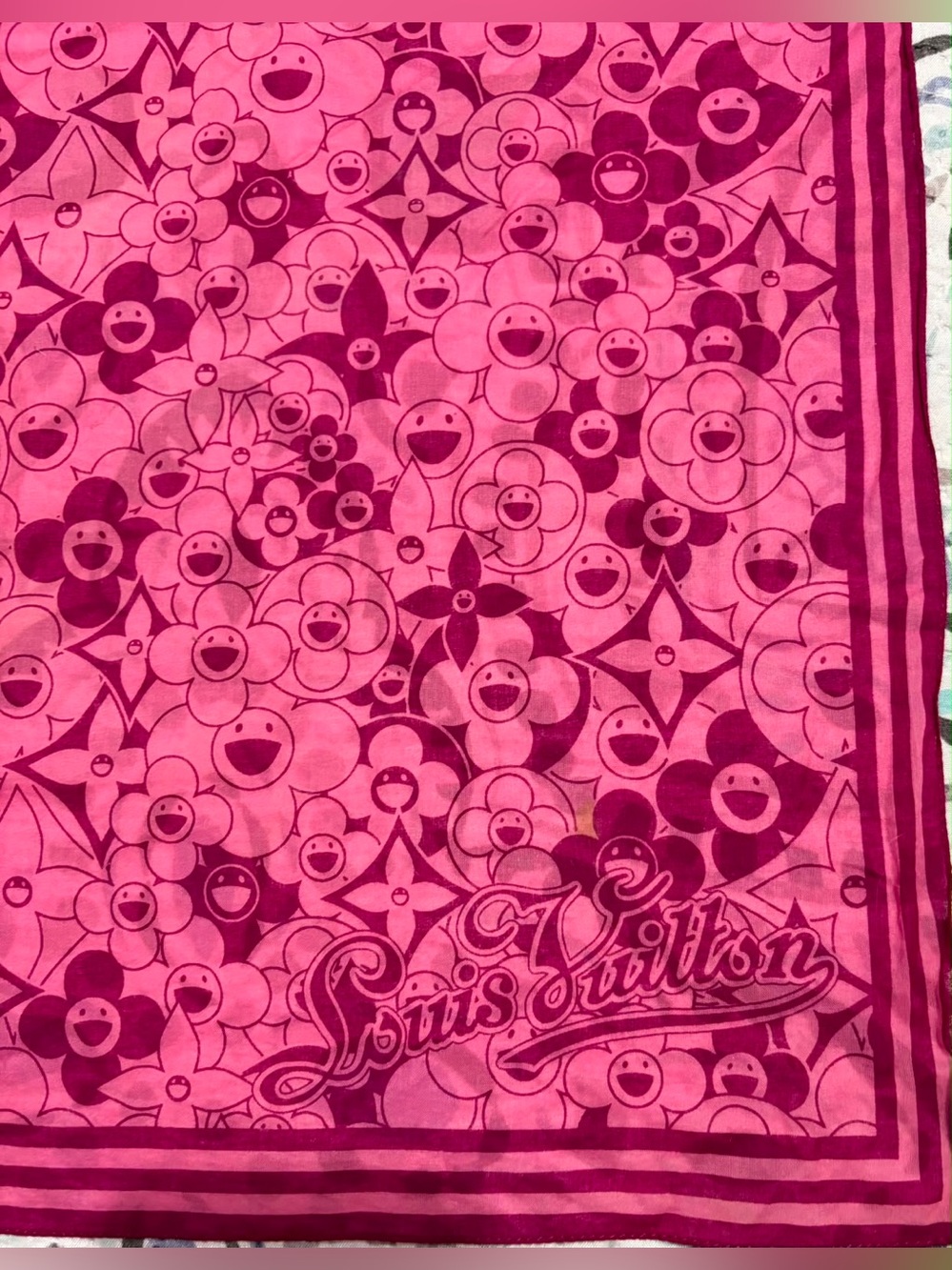 Louis Vuitton x Takashi
Murakami Cosmic Blossom
Monogram Scarf